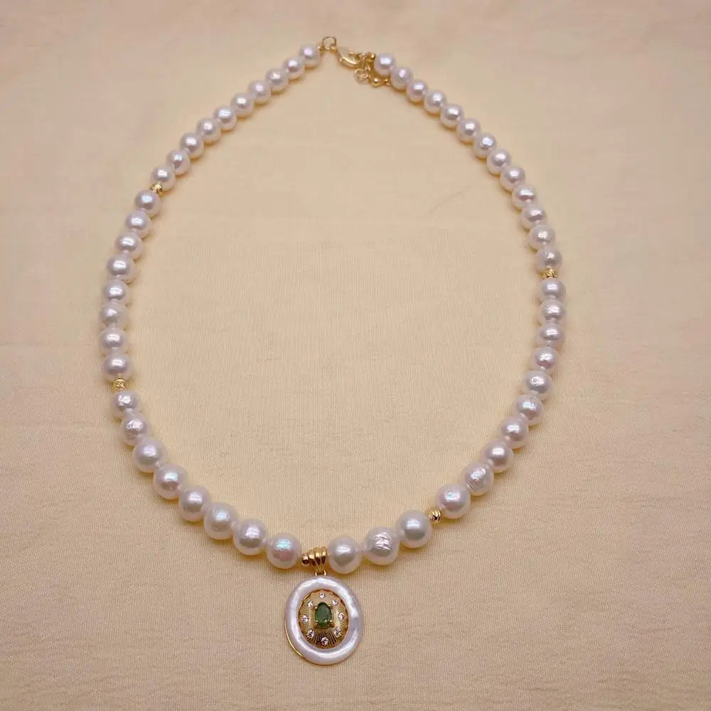 Cultured White Nucleated Pearl Choker Necklace White Sea Shell Peridot Pendant