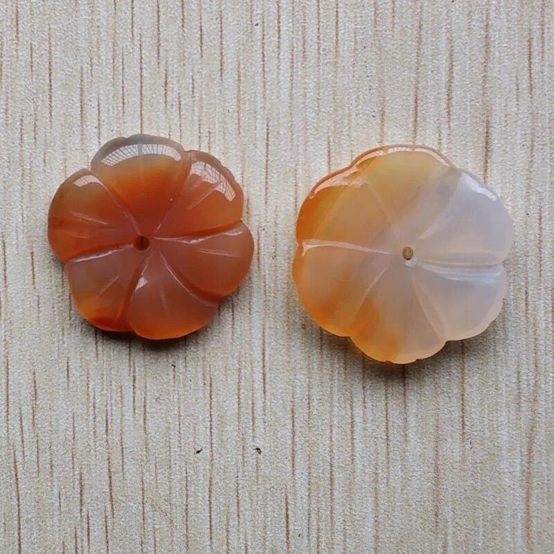 10pcs/lot Fashion natural red onyx Carnelian charms Carved flower shape pendants for jewelry making