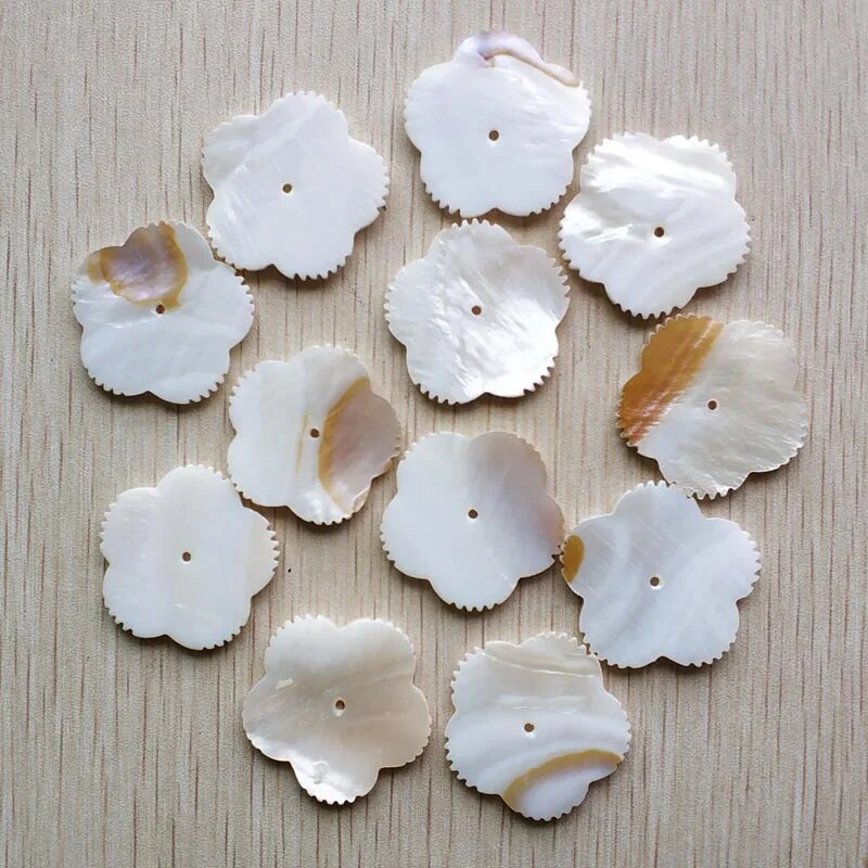 12pcs/lot carved natural shell flower shape pendants for jewelry Accessories making