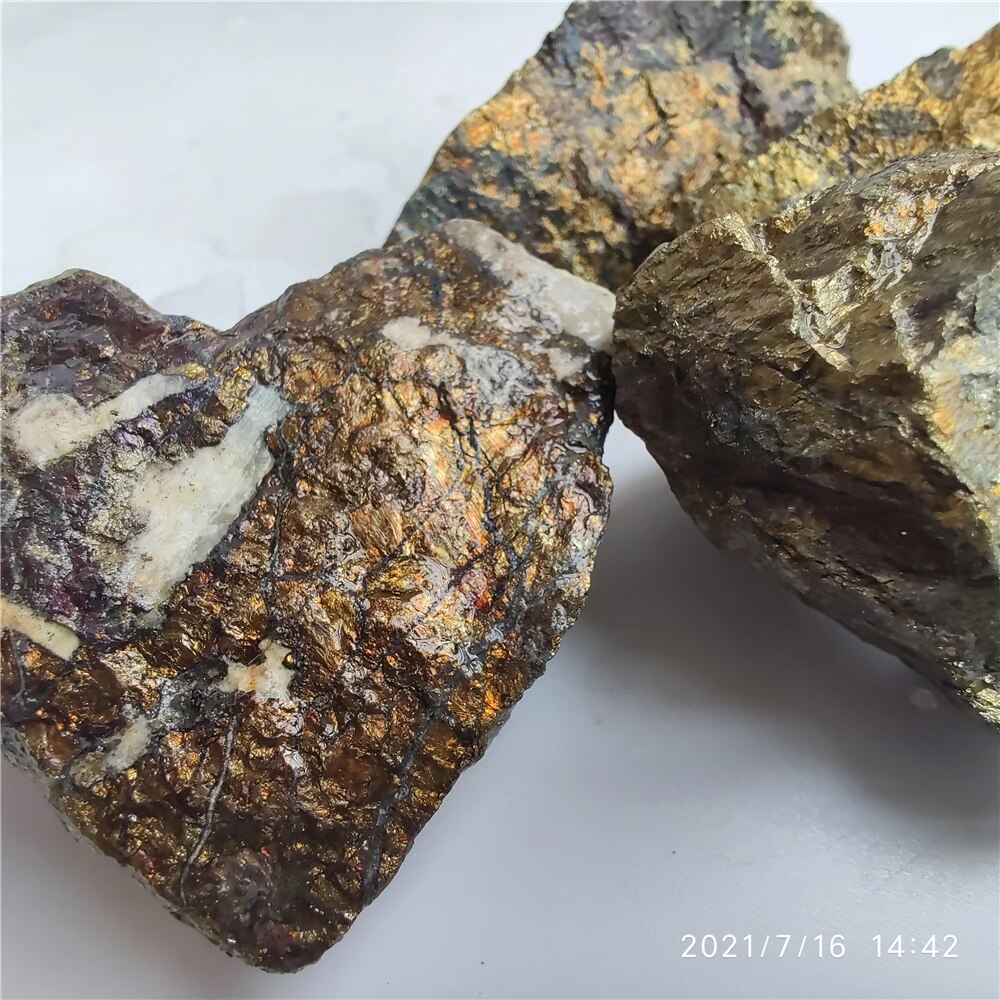 Wholesale Natural CuFeS2 Chalcopyrite Mineral Crystal Containing Gold Silver Copper Ore Ore Stone Teaching Specimen Experimental