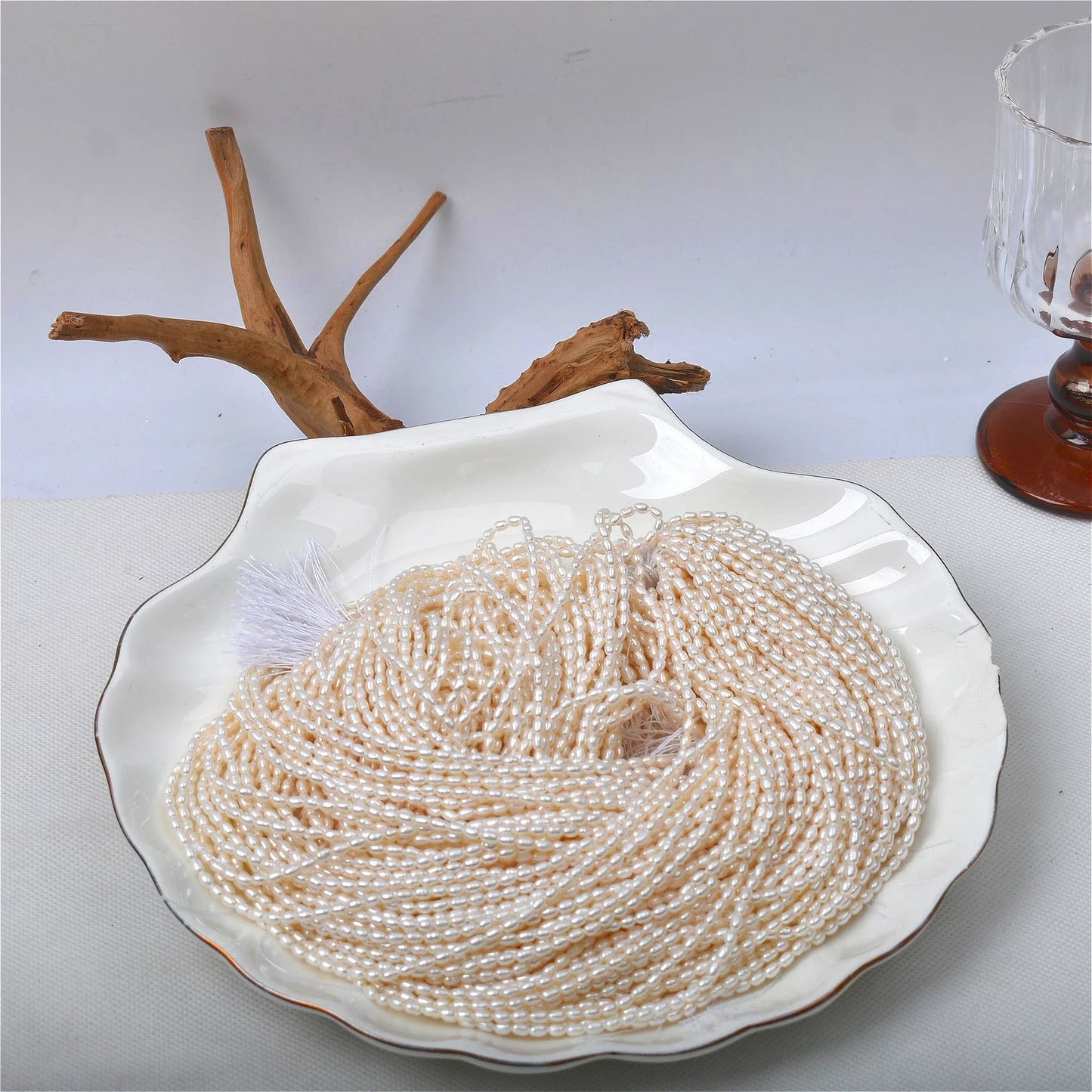 2.5-3mm Natural Radiant Freshwater White Rice AAAA Pearls Well-polished Smooth