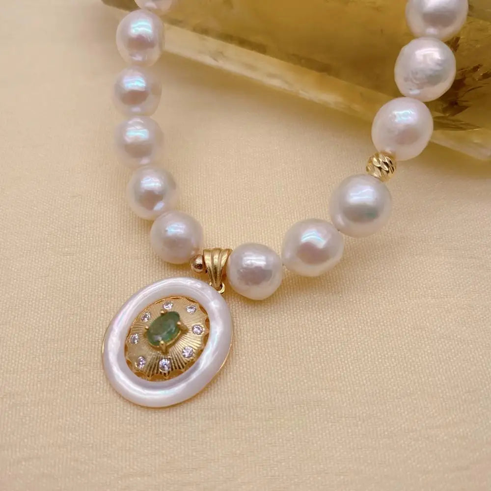 Cultured White Nucleated Pearl Choker Necklace White Sea Shell Peridot Pendant
